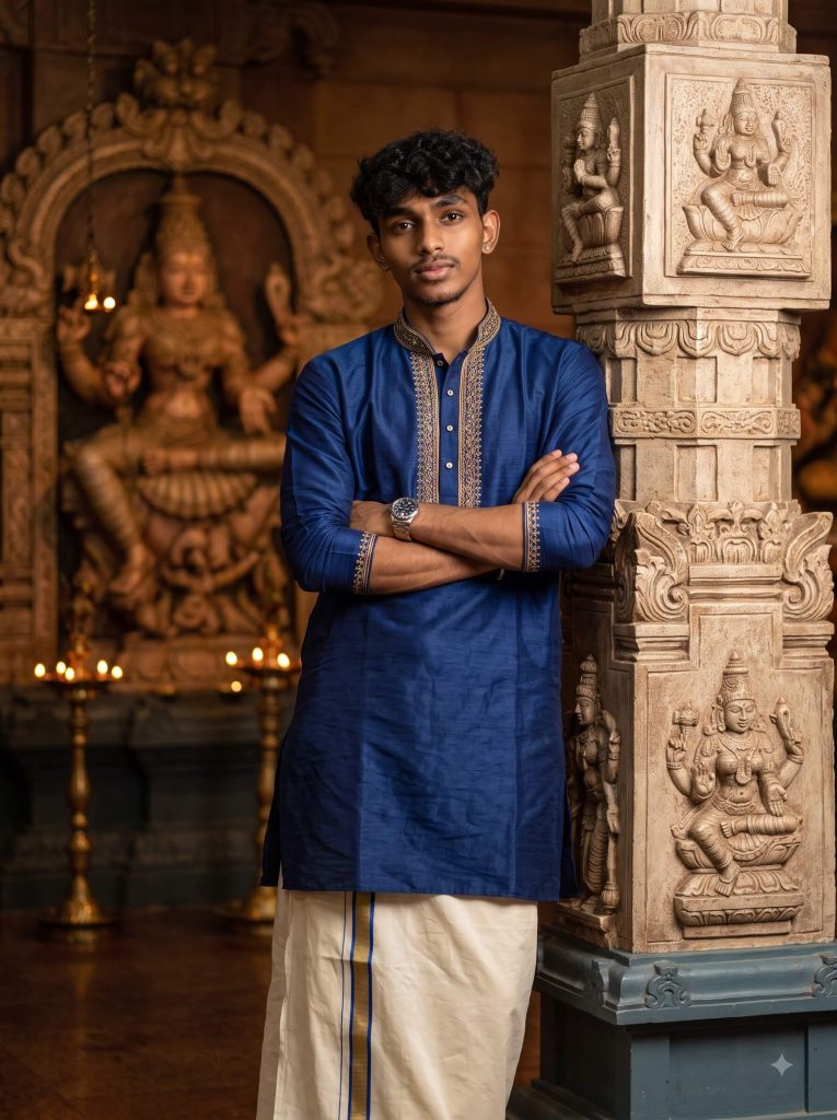 Boys in Kurta Prompt
